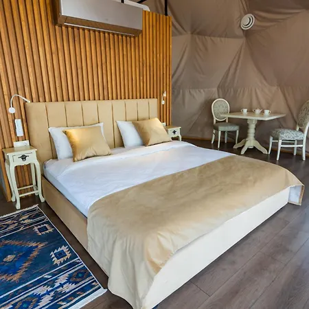 Moncastro Glamping Hotel Vylkove Exterior photo