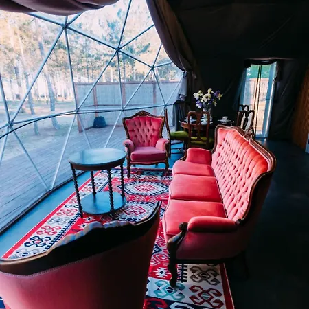 Moncastro Glamping Hotel Vylkove Exterior photo