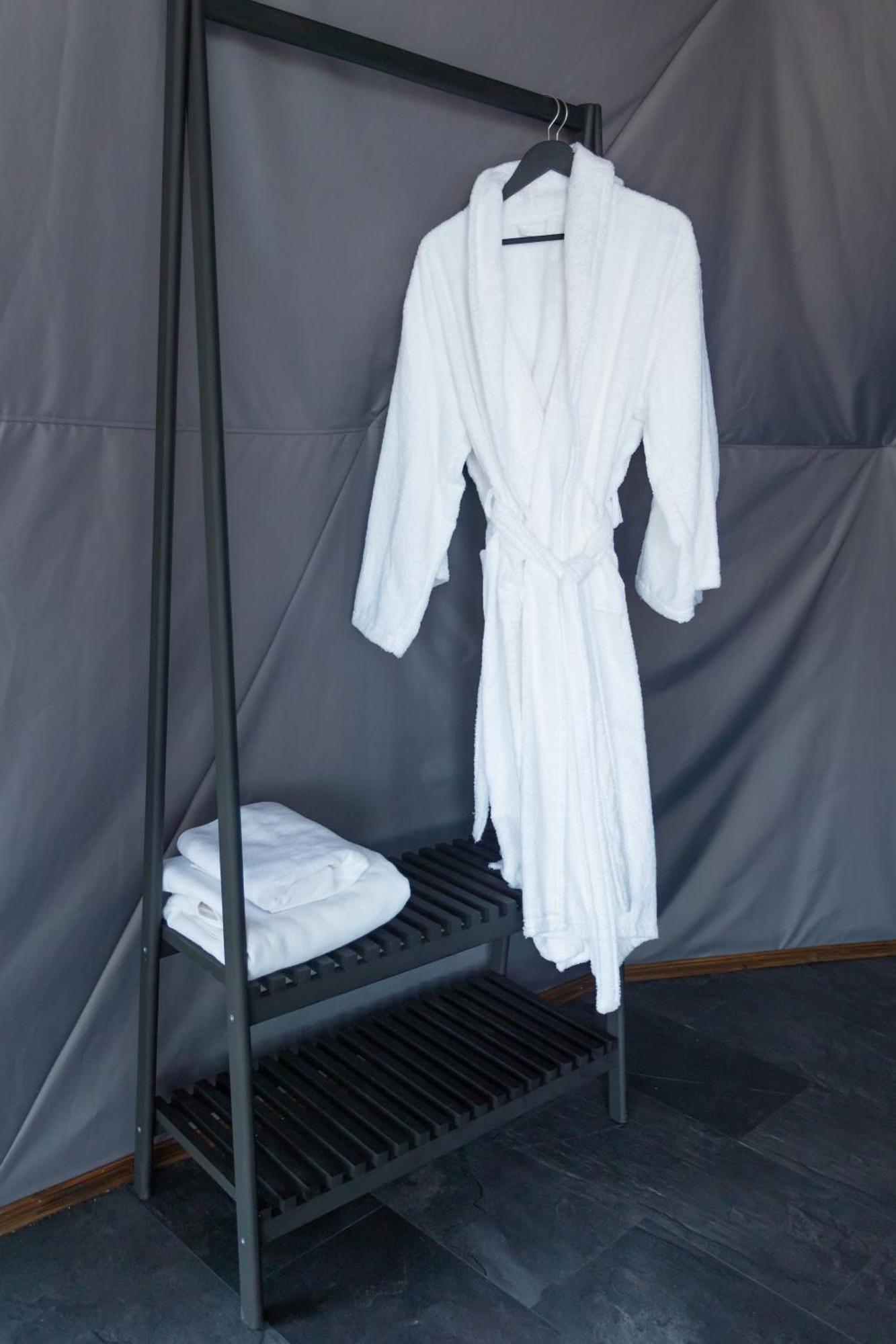 Luxury tent Moncastro Glamping *