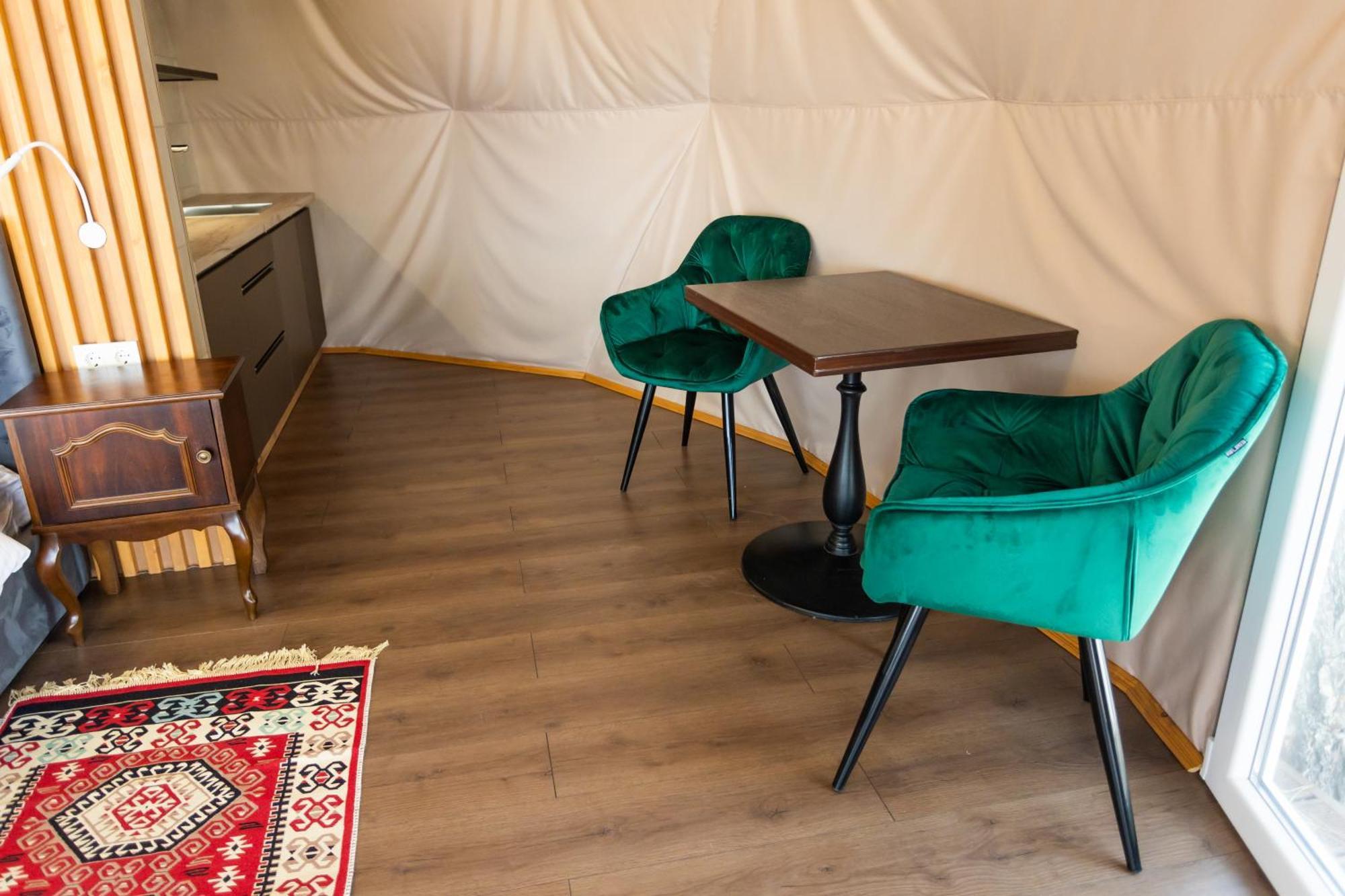 Luxury tent Moncastro Glamping