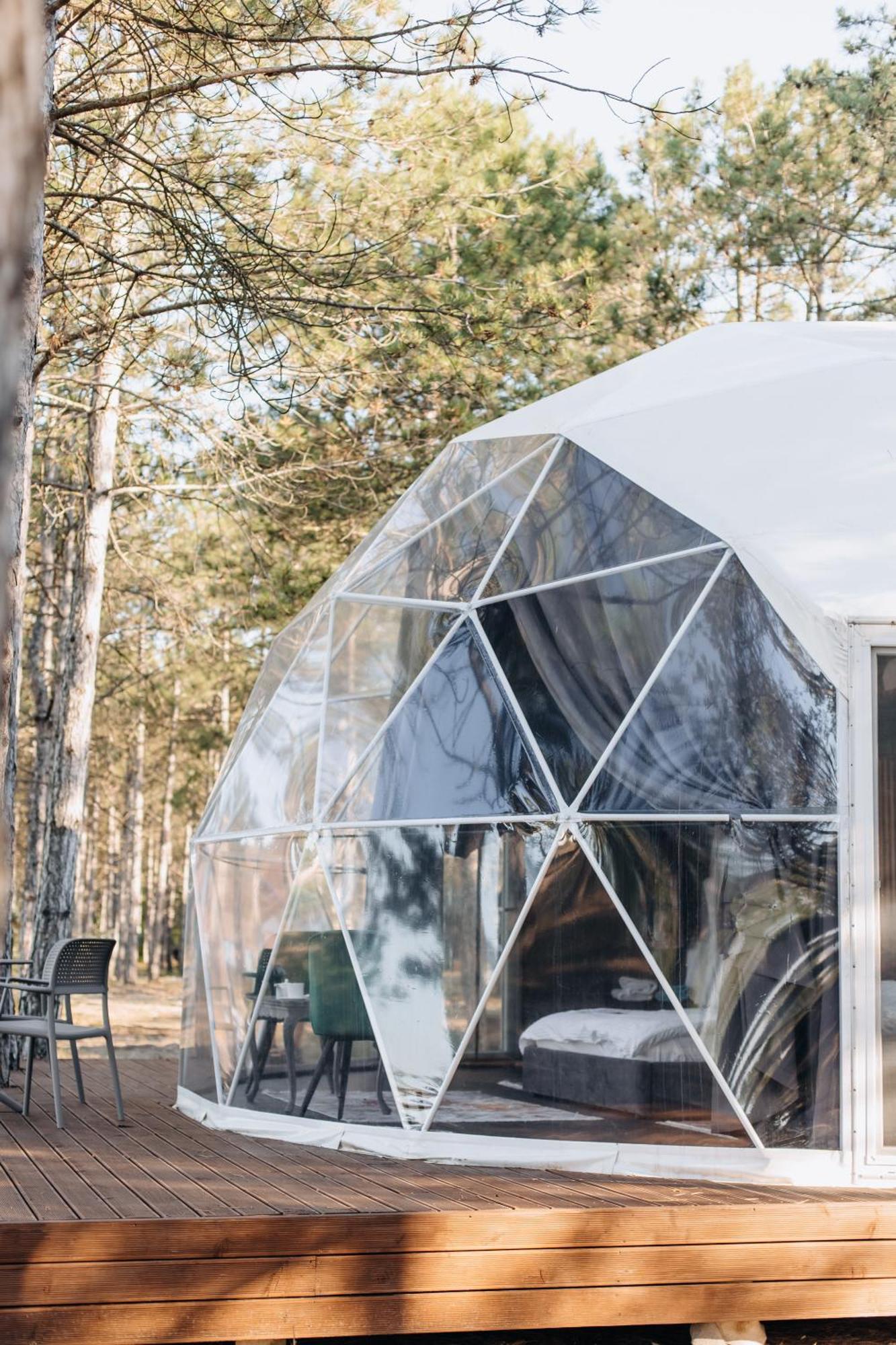 Luxury tent Moncastro Glamping Vylkove