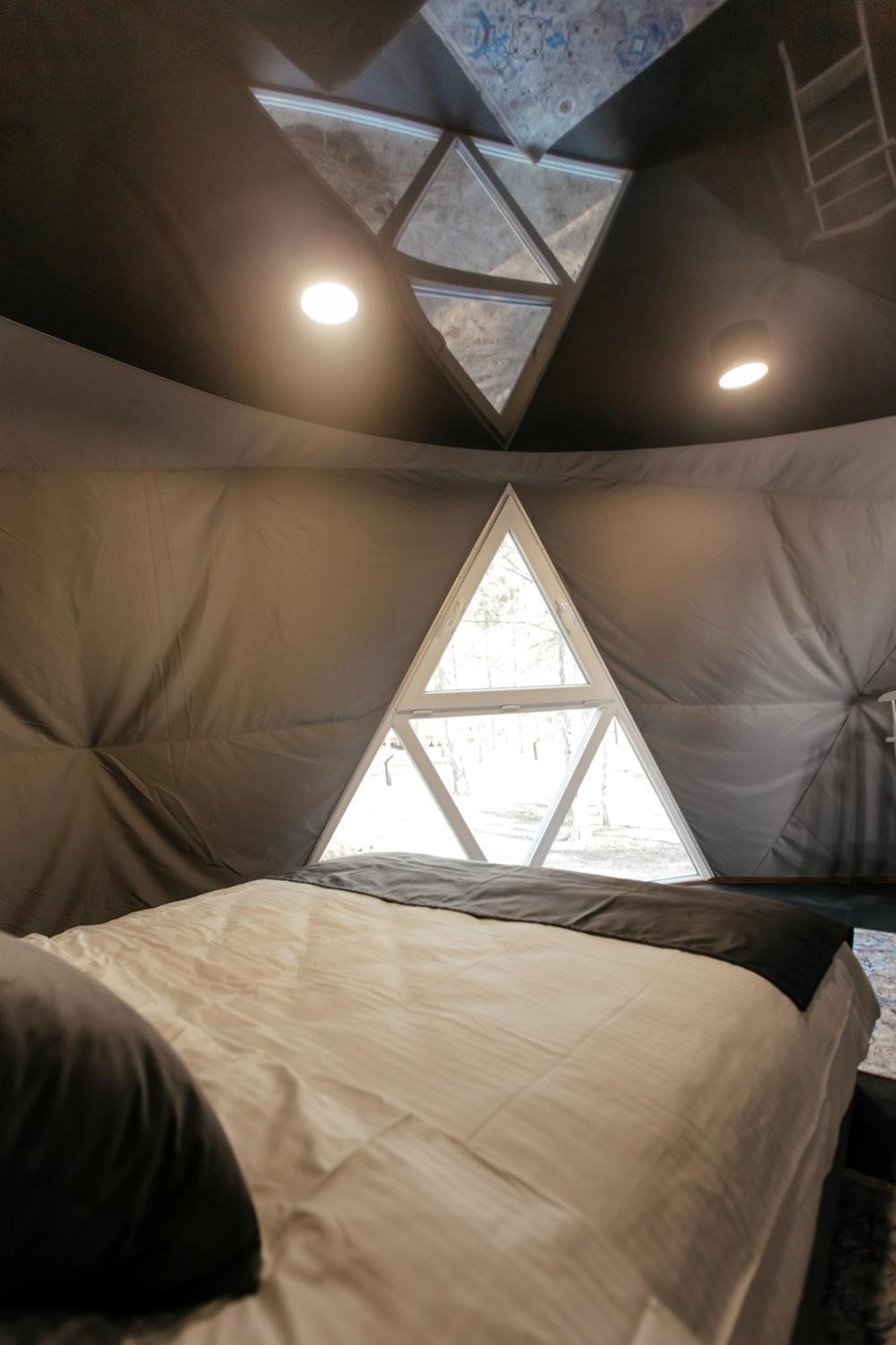 Moncastro Glamping Luxury tent